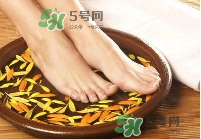 花椒水泡腳有什么功效？花椒水泡腳去濕氣嗎