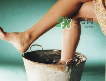 花椒不適合哪些人泡腳？女人用花椒水泡腳好嗎