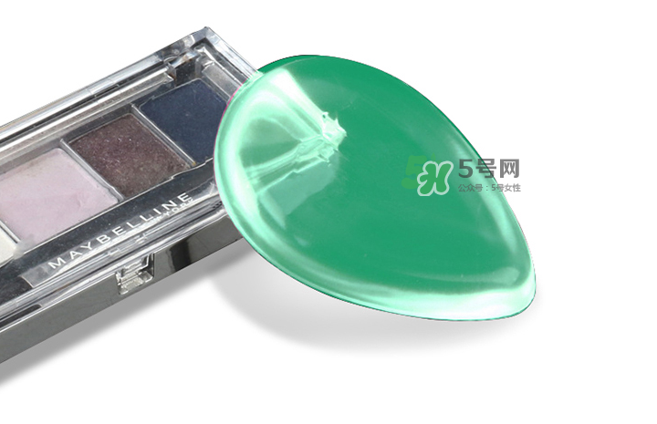 硅膠粉撲可以用散粉嗎？硅膠粉撲可以用干粉嗎？