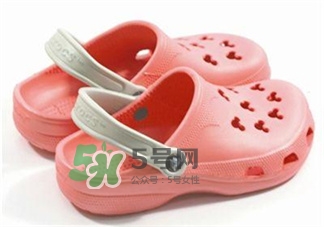 洞洞鞋是什么?洞洞鞋的危害 洞洞鞋是什么?洞洞鞋的危害