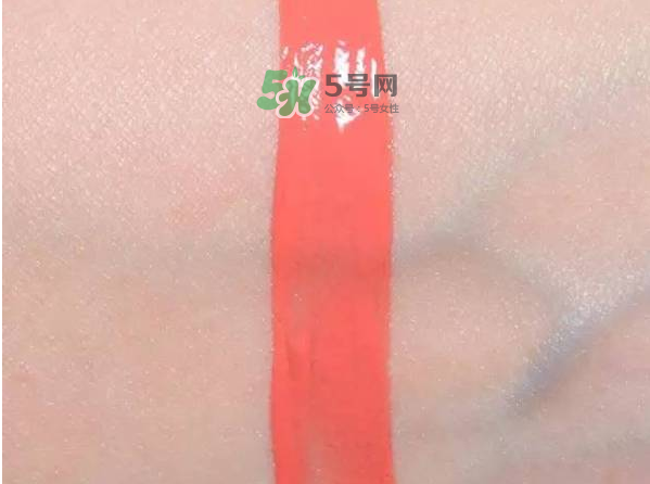 mac口紅哪個(gè)顏色顯白？mac口紅哪個(gè)色號適合黃皮？