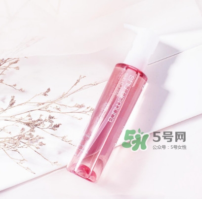 植村秀卸妝油保質(zhì)期多久 植村秀卸妝油用法 植村秀卸妝油保質(zhì)期多久 植村秀卸妝油用法