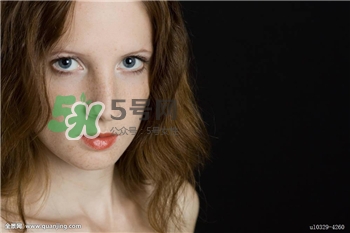 淘米水洗臉能去斑嗎?淘米水祛斑的方法 淘米水洗臉能去斑嗎?淘米水祛斑的方法