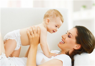 夏天寶寶咳嗽有痰吃什么好的快？寶寶夏天咳嗽有痰怎么辦？