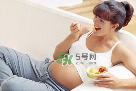 胎動的感覺有哪幾種？胎動的感覺是什么樣的