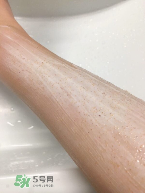 ahc身體磨砂膏多少錢？ahc玻尿酸香水磨砂膏專柜價格