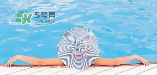 夏天防曬衣什么顏色好？夏天穿什么顏色的防曬衣好？