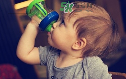 三伏天容易中暑嗎？三伏天怎么預(yù)防中暑？