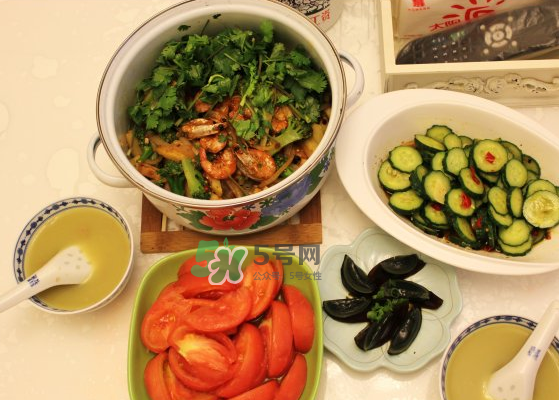 綠豆湯和蝦能一起吃嗎？吃完蝦后可以喝綠豆湯嗎？