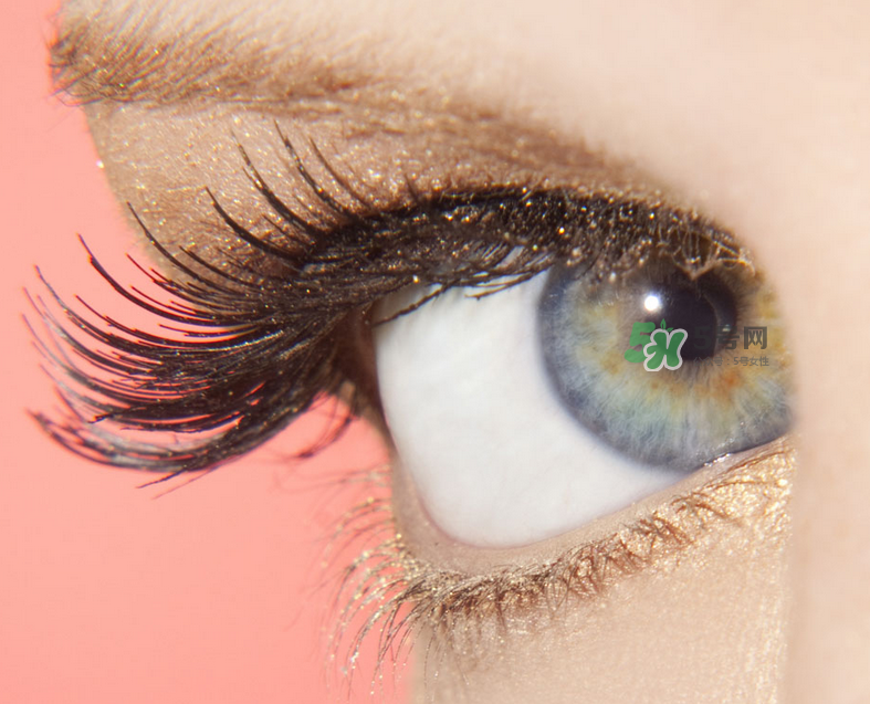 種睫毛會(huì)不會(huì)過(guò)敏？種睫毛過(guò)敏怎么辦？