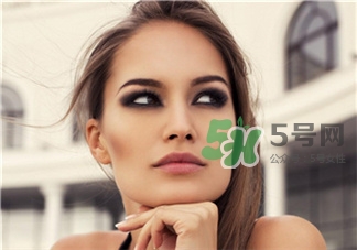 為什么會眼部水腫？眼部水腫的原因