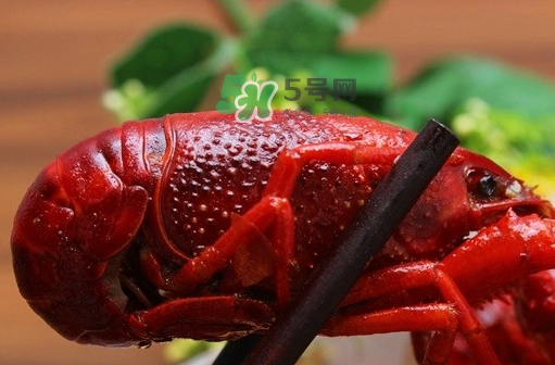 麻辣小龍蝦上火嗎？吃麻辣小龍蝦上火嗎？