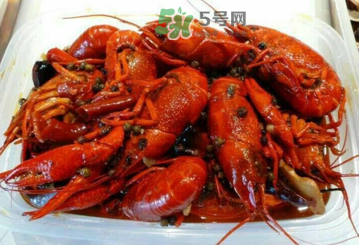 麻辣小龍蝦上火嗎？吃麻辣小龍蝦上火嗎？