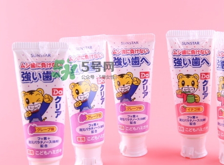 sunstar巧虎牙膏怎么樣？巧虎牙膏含氟嗎？