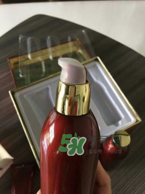 丸美巧克力絲滑系列適合什么年齡_什么皮膚？