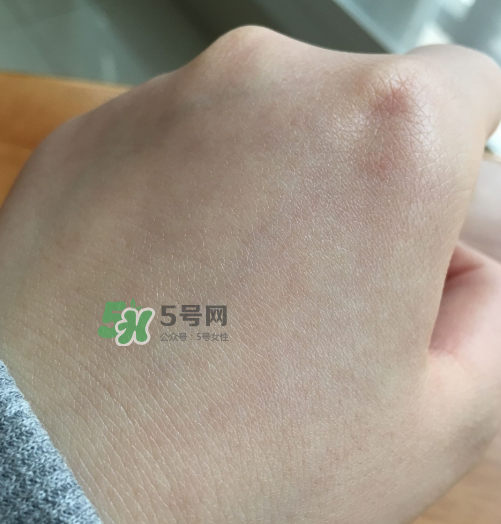 理膚泉晚安蜜怎么樣？理膚泉夜間修護(hù)乳好用嗎？