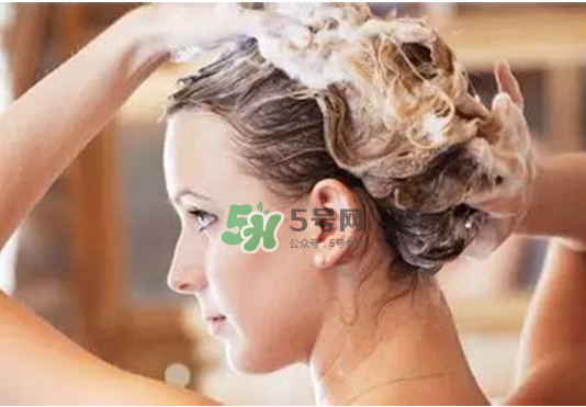 三伏天可以天天泡腳嗎？三伏天可以天天泡澡嗎？