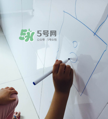 Crayola繪兒樂水彩筆干了怎么辦？Crayola繪兒樂水彩筆好嗎？