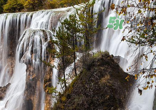 8月份去九寨溝人多嗎？8月份去九寨溝熱嗎？