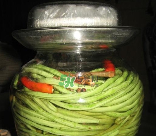 缸豆沒熟能吃嗎？酸缸豆怎么腌制的