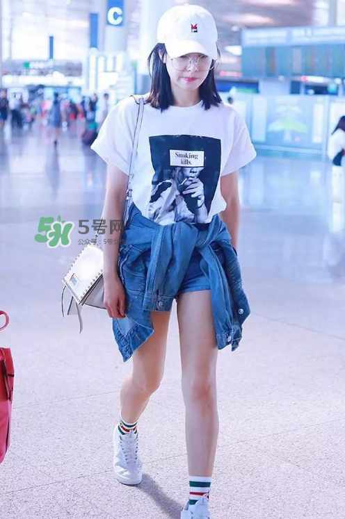 prada etiquette手袋多少錢？prada etiquette專柜價格