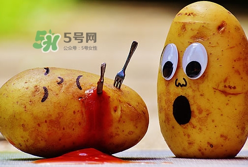 豇豆沒熟會中毒嗎？豇豆能和土豆一起吃嗎