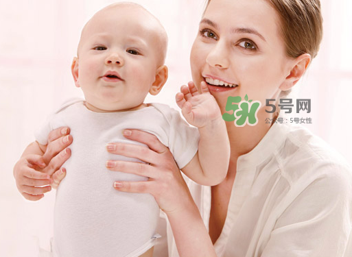 哺乳期上火對寶寶有什么影響？哺乳期上火會影響寶寶上火嗎？