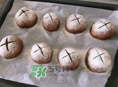 歐包的做法 栗子奶酥巧克力小軟歐 歐包的做法 栗子奶酥巧克力小軟歐