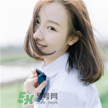 夏季干枯毛躁頭發(fā)怎么辦?護理夏季頭發(fā) 夏季干枯毛躁頭發(fā)怎么辦?護理夏季頭發(fā)