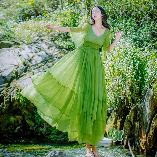 9月份穿什么衣服？九月份穿衣搭配