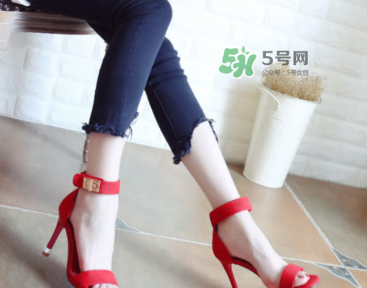 閏六月給老婆買什么？閏六月為什么要給老婆買紅鞋？