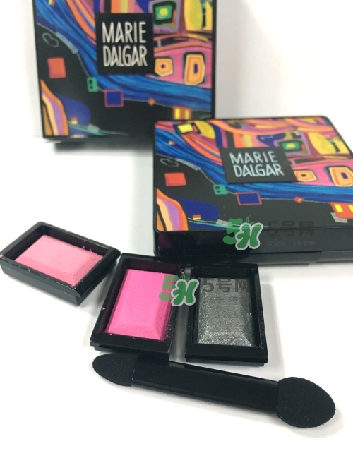 瑪麗黛佳多米諾創(chuàng)意眼影測評(píng)_瑪麗黛佳多米諾眼影試色