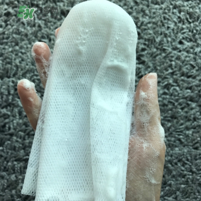 夏天用什么洗面奶好 夏天用什么洗面奶比較好 夏天用什么洗面奶好 夏天用什么洗面奶比較好