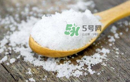 一天吃多少鹽合適？鹽吃多了有什么危害