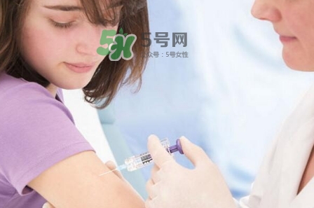 hpv二價疫苗接種間隔時間_隔多久打完最有效 hpv二價疫苗接種間隔時間_隔多久打完最有效