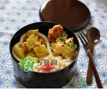 6種隔夜菜最好扔掉 哪些菜不能隔夜？