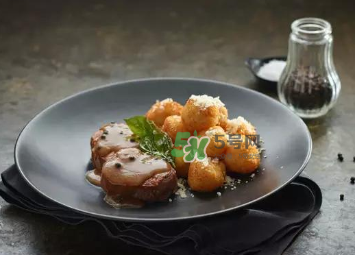 隔夜菜放冰箱能吃嗎？吃隔夜菜有哪些危害？