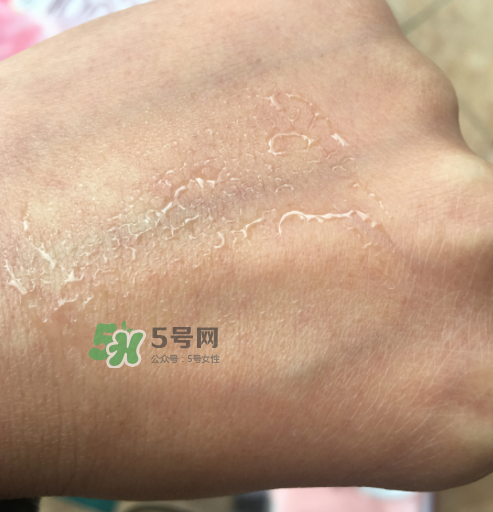 透真玻尿酸爽膚水怎么樣？透真玻尿酸美肌水好用嗎？