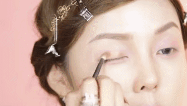 化妝會(huì)讓皮膚變差嗎 化妝會(huì)不會(huì)對(duì)皮膚不好 化妝會(huì)讓皮膚變差嗎 化妝會(huì)不會(huì)對(duì)皮膚不好