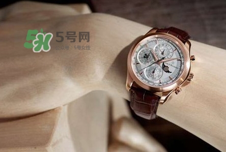 浪琴與寶齊萊手表哪個品牌好？歐米茄與寶齊萊手表哪個好