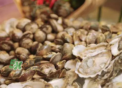 花蛤里面的黑色像屎能吃嗎？花蛤里面的黑色能吃嗎？