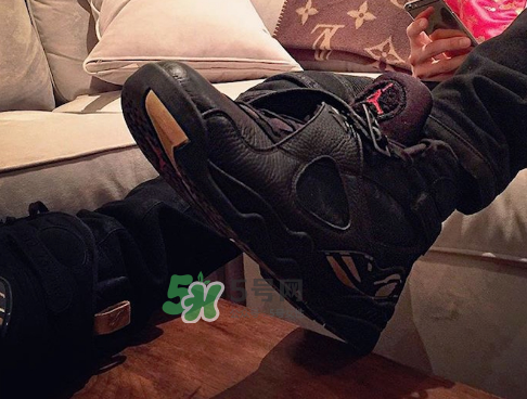 air jordan 8 retro ovo多少錢？ovo與aj8合作款什么時(shí)候發(fā)售？