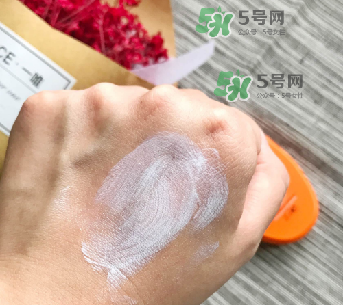 雅漾防曬霜怎么樣？雅漾防曬霜防水嗎？