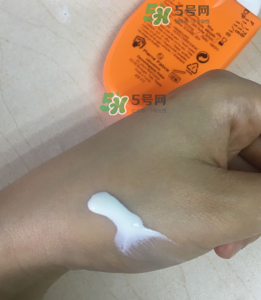 雅漾防曬霜怎么樣？雅漾防曬霜防水嗎？