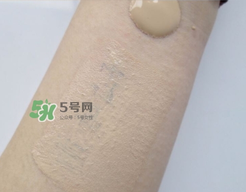 mac小滴管粉底液怎么用？mac滴管粉底液使用心得