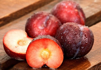 黑布林和紅布林哪個(gè)甜？黑布林和紅布林的區(qū)別