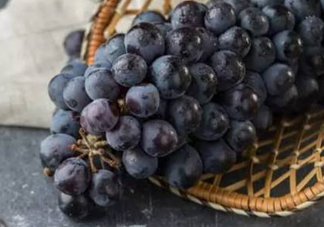夏黑葡萄有籽嗎？夏黑葡萄好吃嗎？