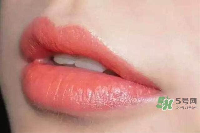 夏天熱門口紅色號 適合夏天的口紅推薦 夏天熱門口紅色號 適合夏天的口紅推薦