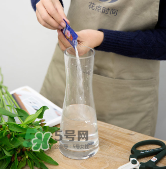 鮮花怎么保存時(shí)間長 鮮花怎么保鮮 鮮花怎么保存時(shí)間長 鮮花怎么保鮮