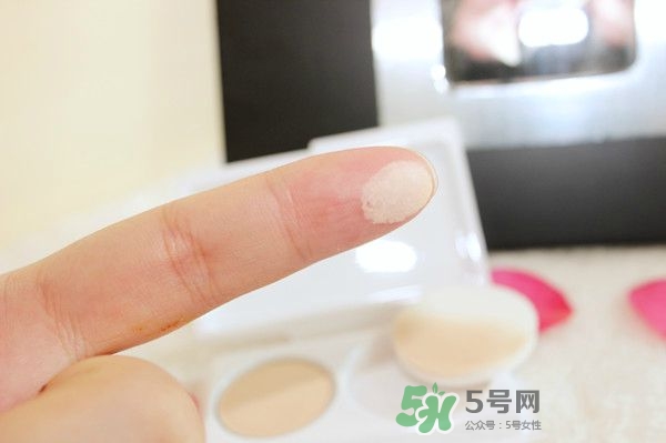 mac海洋亮白粉餅多少錢？mac魅可海洋亮白粉餅專柜價格